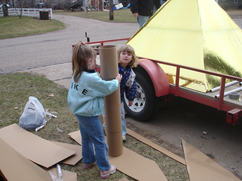 Sam and Lonnie help out